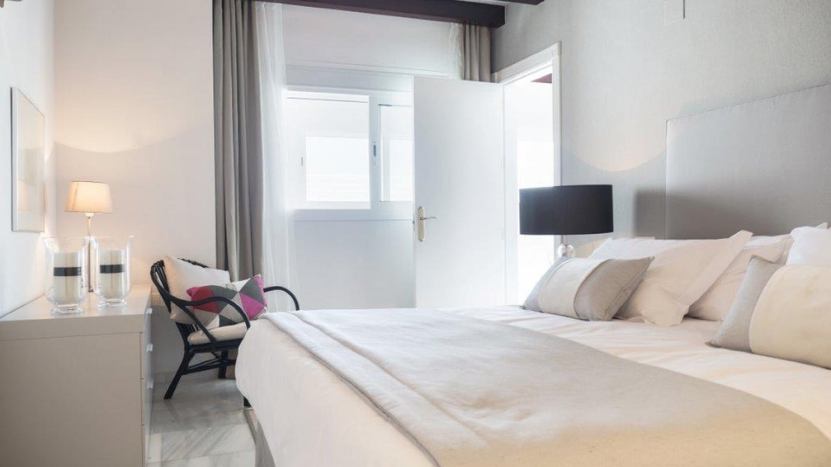 Marina Mariola Marbella Penthouse Duplex 3 chambres Grand Luxe avec Piscine privé