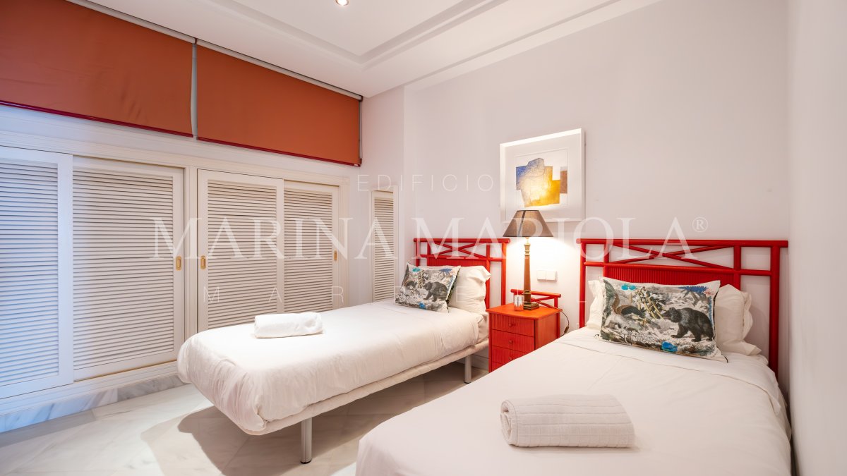Marina Mariola Marbella, Suite Deluxe Vista al Mar.