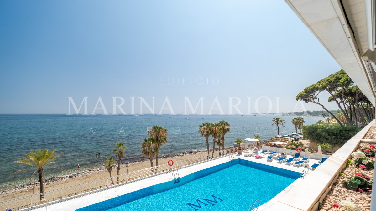 Marina Mariola Marbella, Suite Deluxe Sea Views.