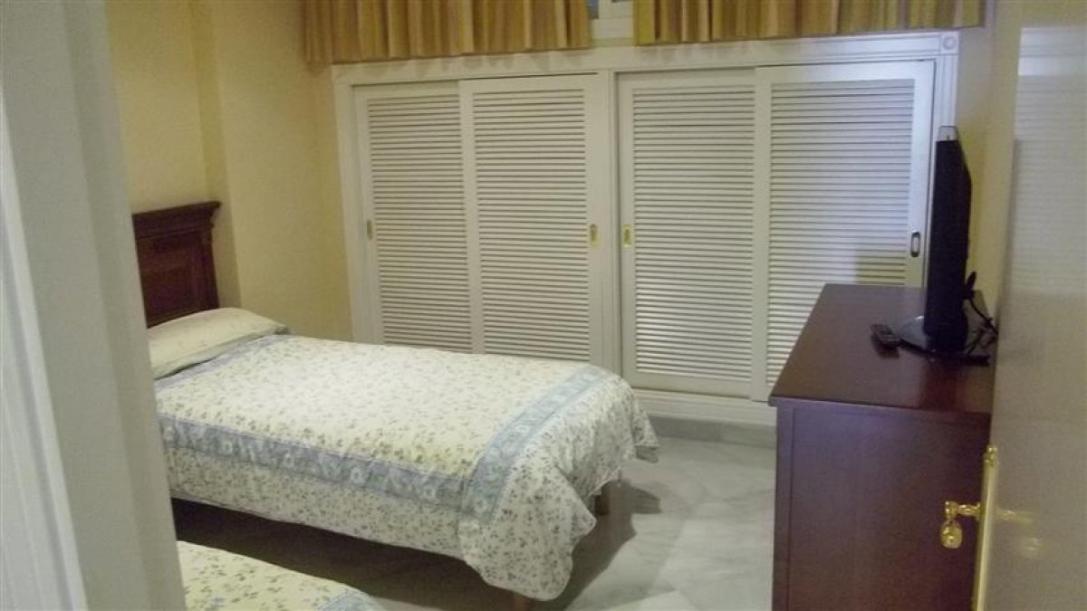 Marina Mariola apartamento 2 dormitorios Frontal Sur