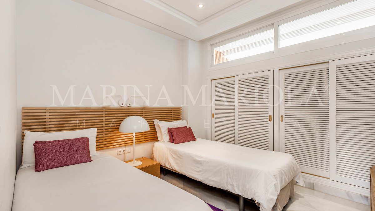Marina Mariola Ático 4 dormitorios Oeste