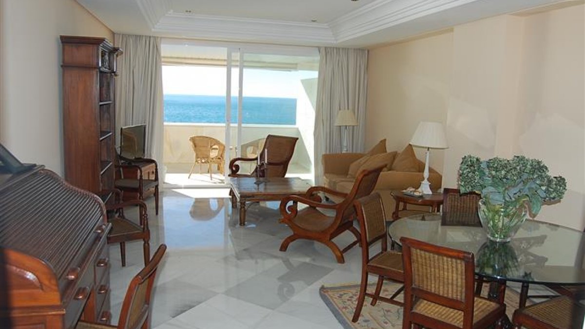 Marina Mariola apartamento 2 dormitorios Frontal Sur