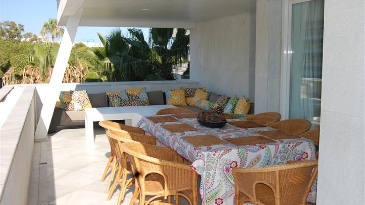 Marina Mariola apartamento 3 Dormitorios Oeste