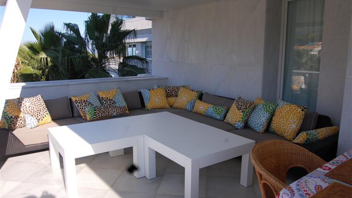 Marina Mariola apartamento 3 Dormitorios Oeste