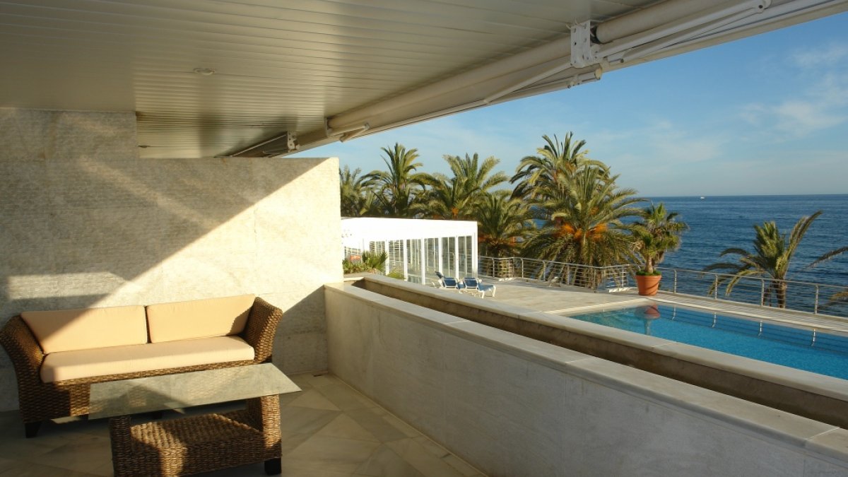 Marina Mariola Marbella 1 bedroom duplex apartment