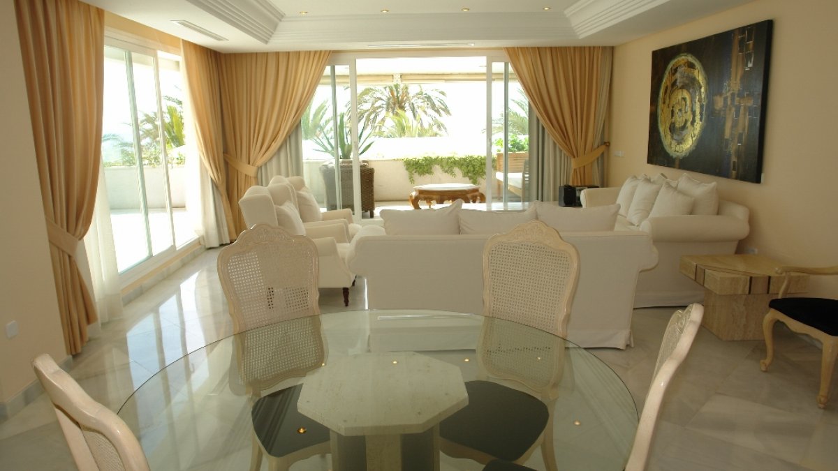 Marina Mariola apartamento 3 dormitorios Frontal Sur