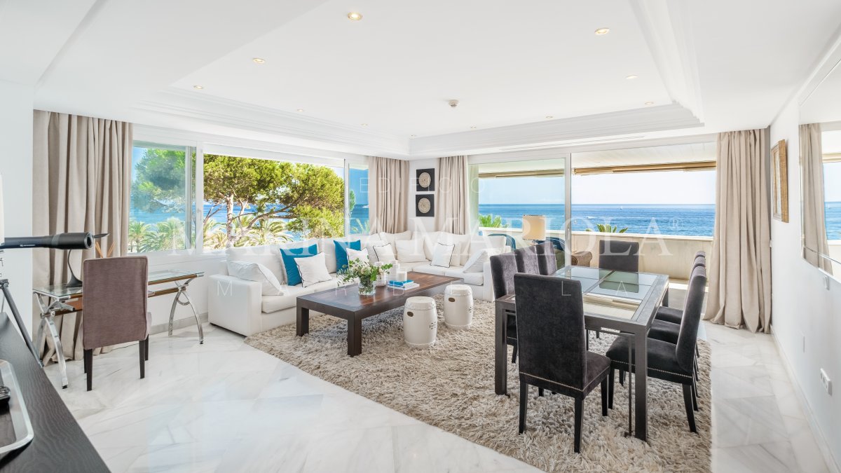 Marina Mariola Marbella, 3 Bedrooms Apartment full sea views.