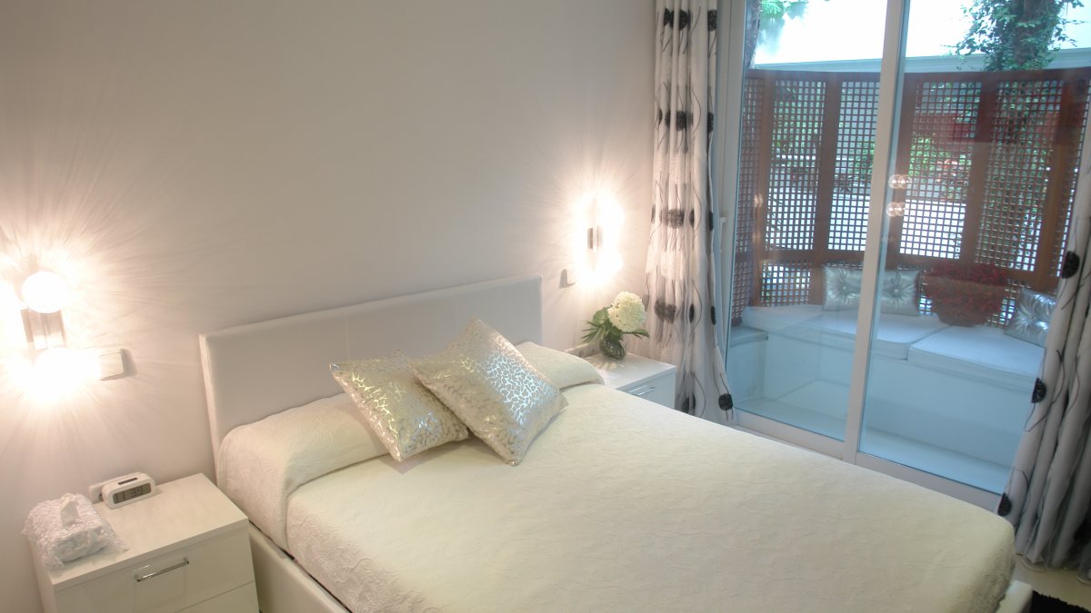 Marina Mariola Marbella, 2 Dormitorios Este