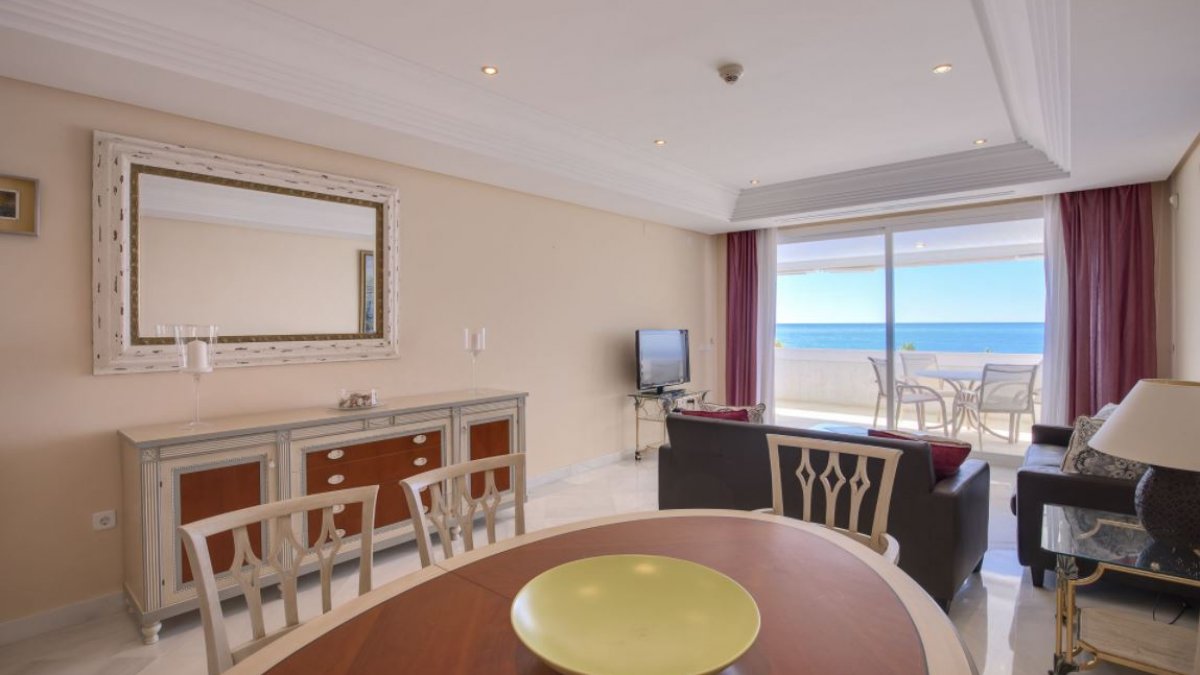 Marina Mariola Marbella, 2 Bedrooms Full Sea Views